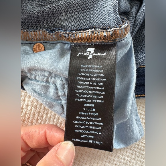 7 For All Mankind Josefina Ankle Jeans, Size 29 - Picture 9 of 10